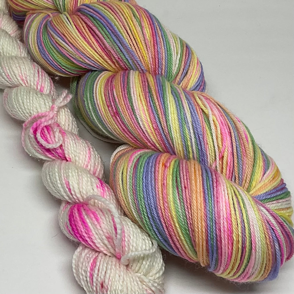 Conversation Hearts Six Stripe Self Striping Yarn with Speckled Mini Skein