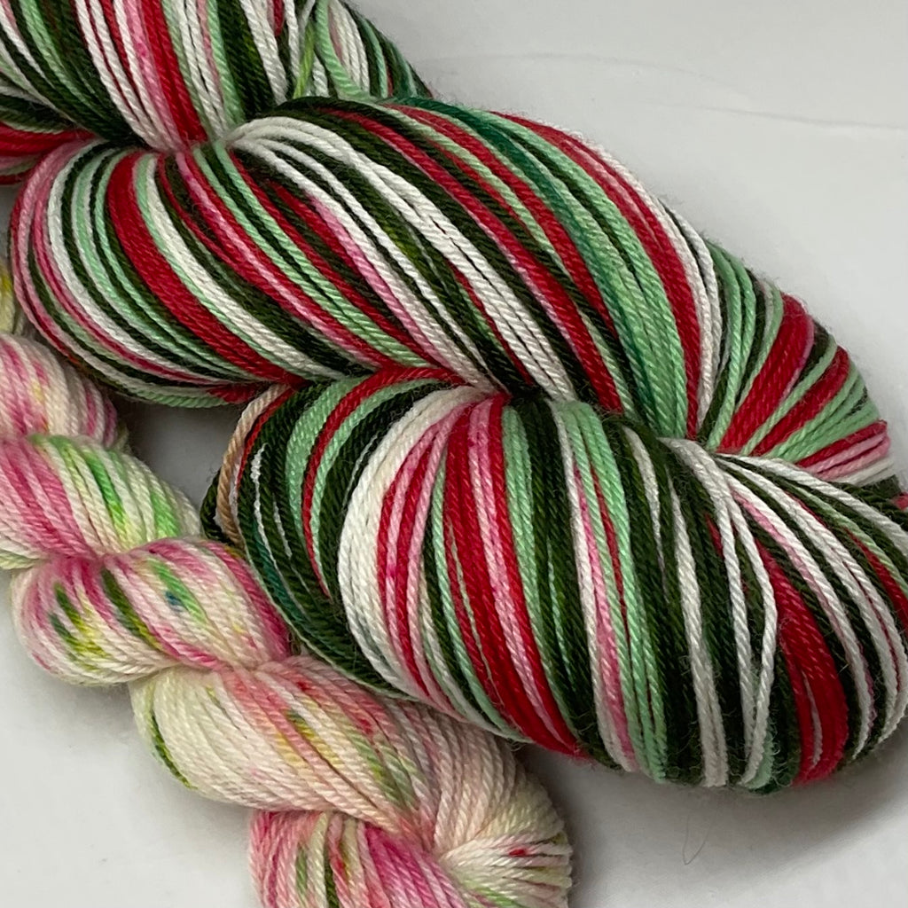 2024 Holiday Cups Six Stripe Self Striping Yarn with Speckled Mini Skein