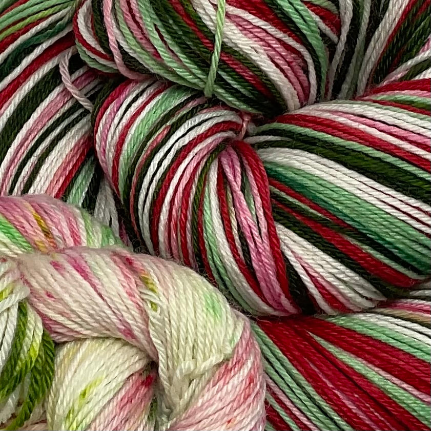 2024 Holiday Cups Six Stripe Self Striping Yarn with Speckled Mini Skein