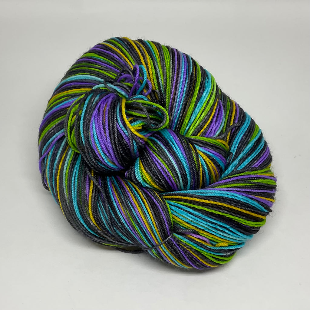 Halo Eight Stripe Self Striping Yarn